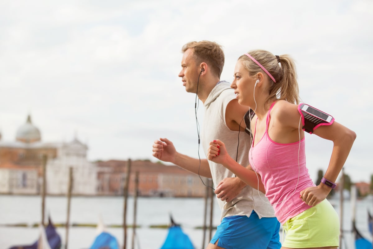 People running